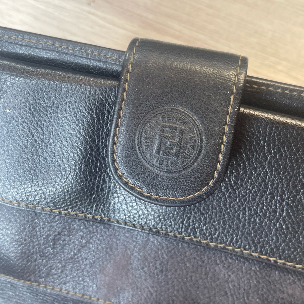 Fendi Black and Tan Wallet - Picture 5 of 9